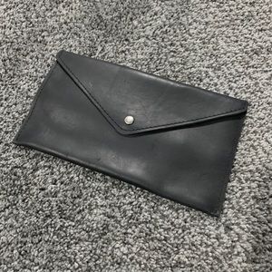 Fashionable envelope clutch